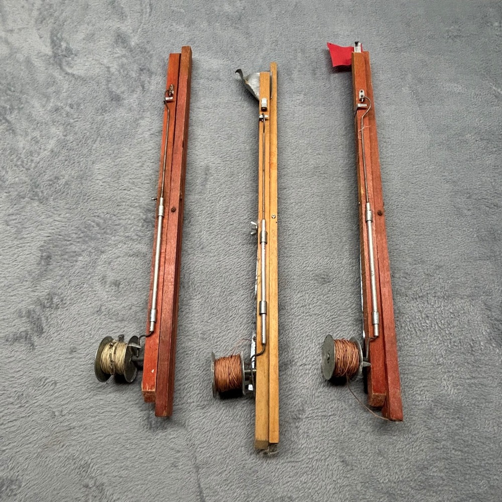 Vintage Wood Ice Fishing Tip-Ups Set of 3 Folding Metal Spools Taiwan Made